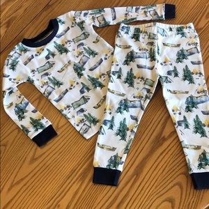 🌟NWOT! Burt’s bees baby camping pajama set 2T